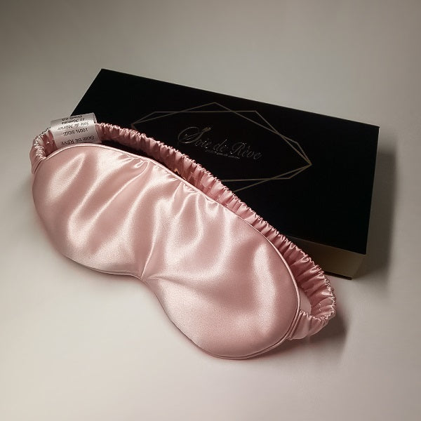 Roze zijden slaapmasker